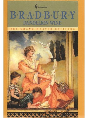 Dandelion Wine ("Вино из одуванчиков" на английском). Ray Bradbury